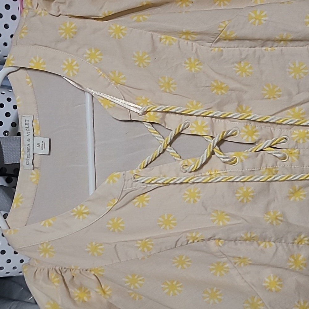 Chelsea & Violet Yellow & White Boho Puffy Sleeved Dress Size Medium - Picture 5 of 7